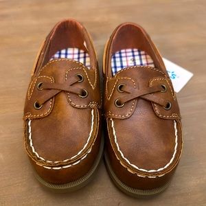 Carters toddler boy shoes size 9 - NWT